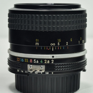 니콘 MF 35mm F2 Ai 수동렌즈