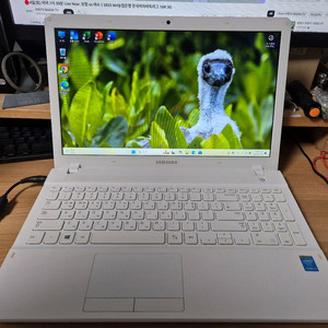 삼성 NT270E5J i3 화이트 노트북