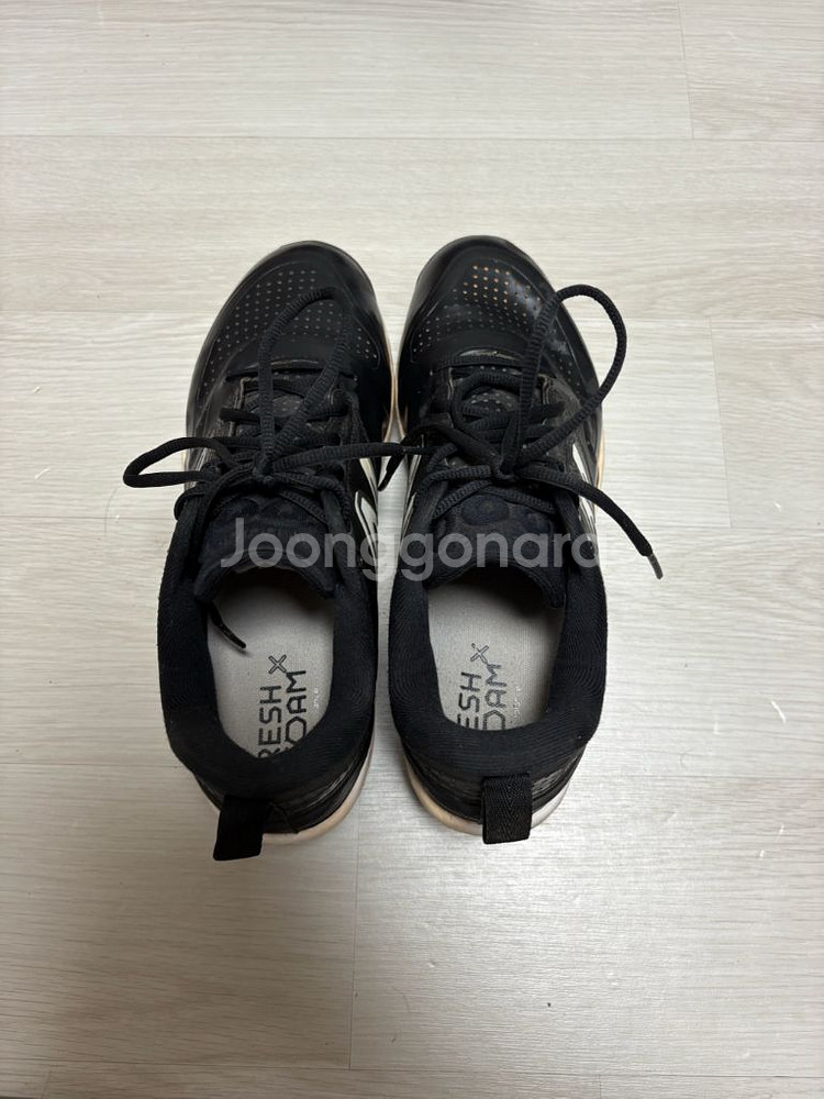 뉴발란스 징스파이크 야구화 159,000원--2