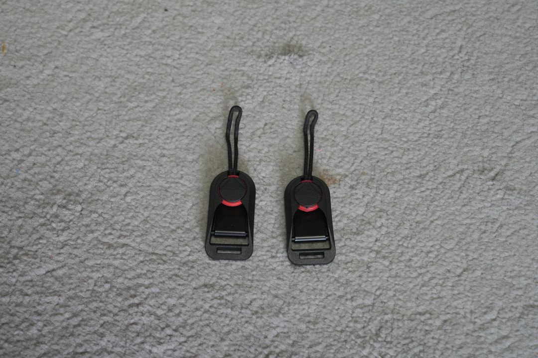 카메라 퀵릴리즈 버클 커넥터를 7천원에 판매--2