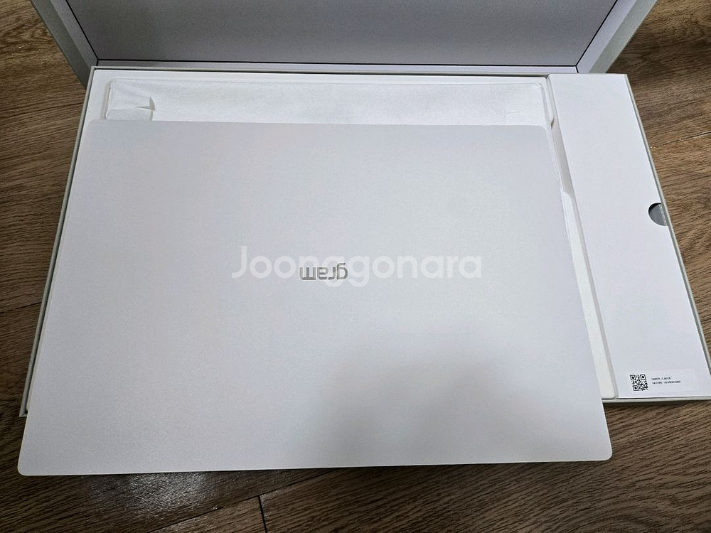 2025 그램 프로 16 (울트라7, 32GB 램)--2