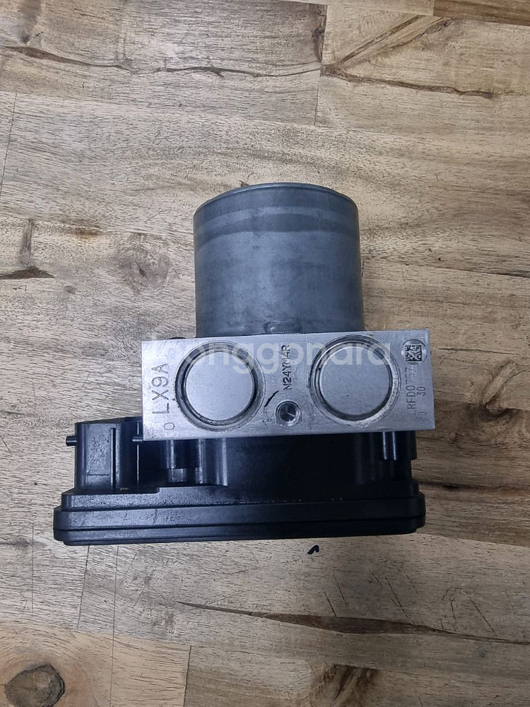 더뉴K9 ABS모듈 58920-3T250--2