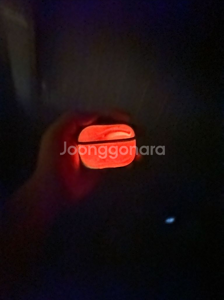 에어팟 프로 야광 모래 케이스--1