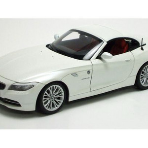 1/18 교쇼 e89 z4 구합니다