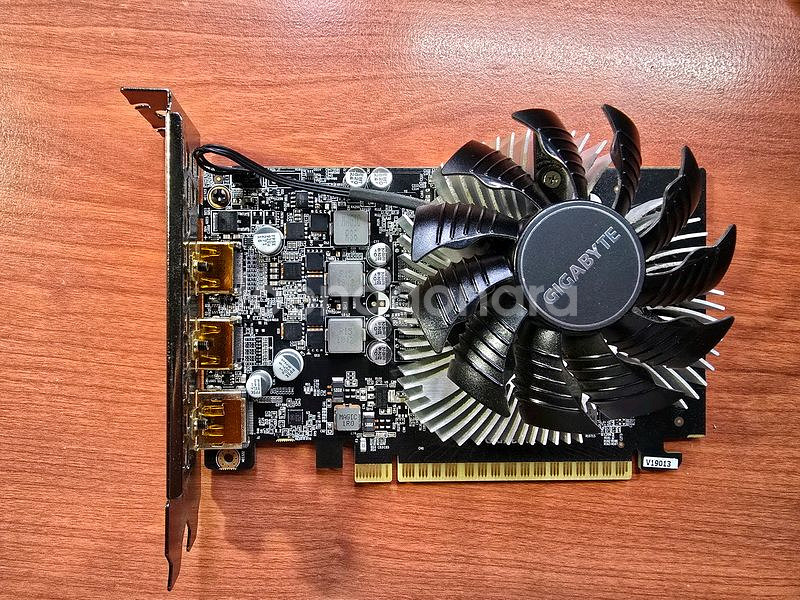 [판매] GIGABYTE GTX 1650 4GB (5만--0