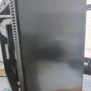 라이젠 5700x 본체 팝니다.