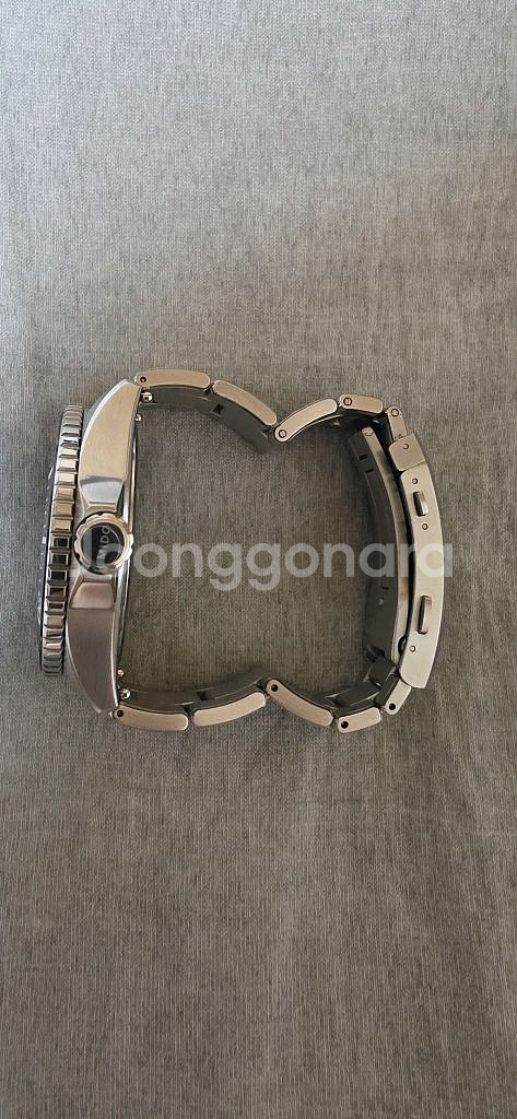 미도 오션스타 GMT 스페셜에디션 44mm--4