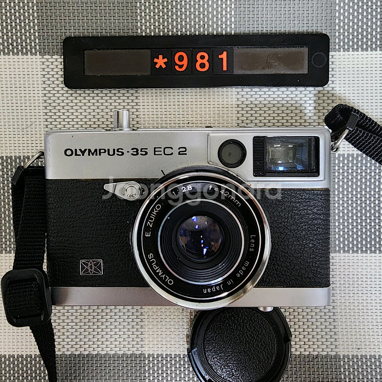 올림푸스 35 EC-2 필름카메라 실버바디--0