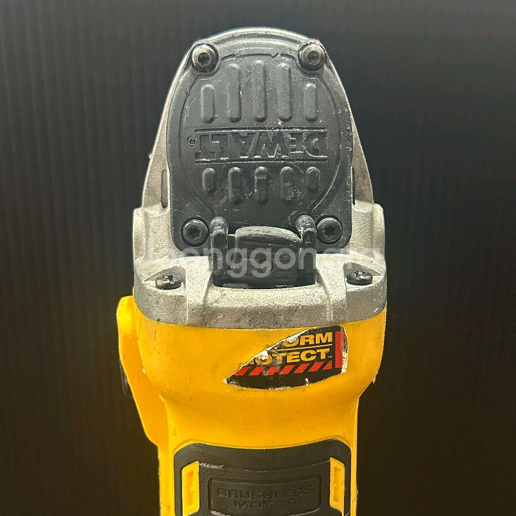 디월트 충전그라인더 DCG405 20V P1 5인치--5