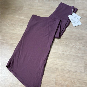 부디무드라 다이애그널 팬츠 M 새상품