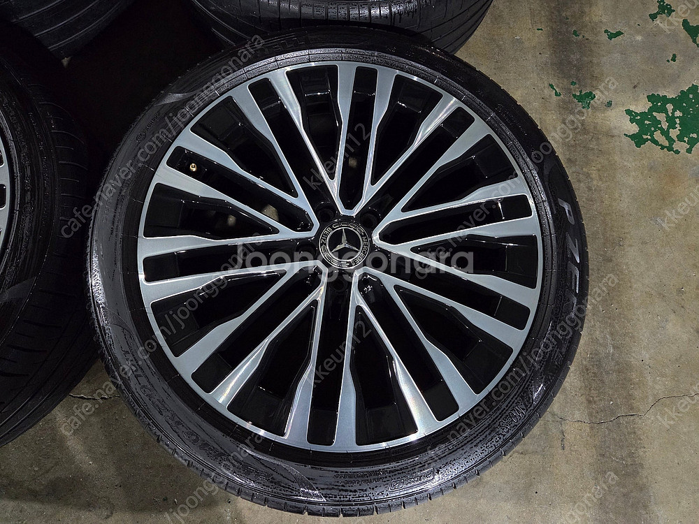 벤츠 W223 S580 20인치 정품 휠타이어--2