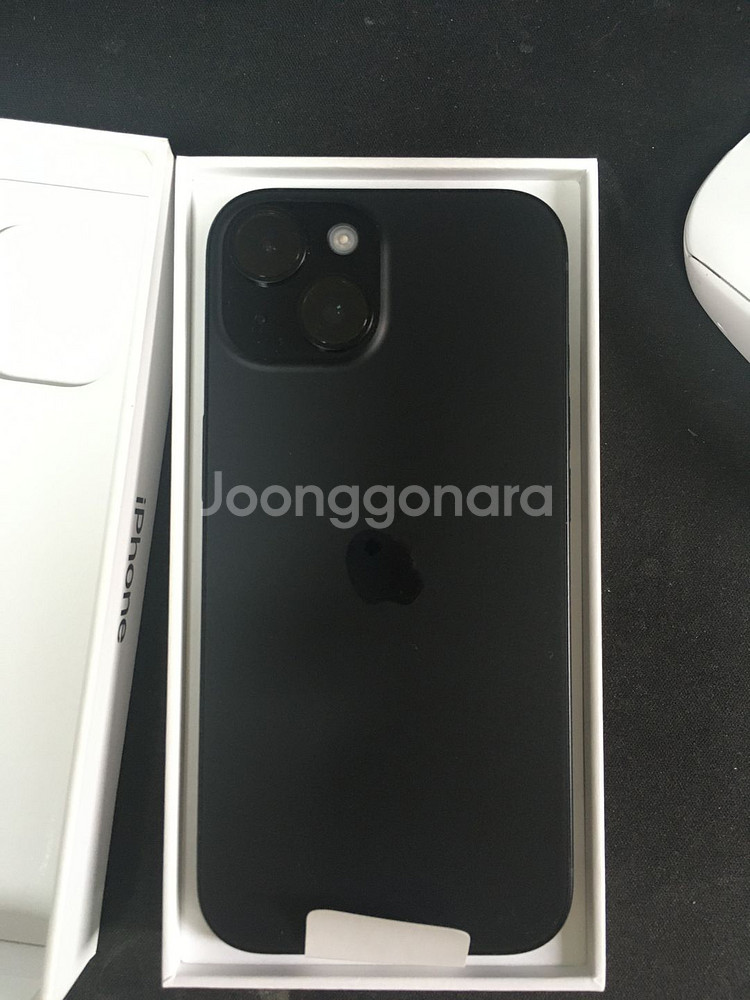 (가격내림)아이폰 15 일반 블랙 128 리퍼 미사용--3