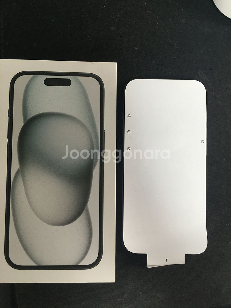 (가격내림)아이폰 15 일반 블랙 128 리퍼 미사용--0