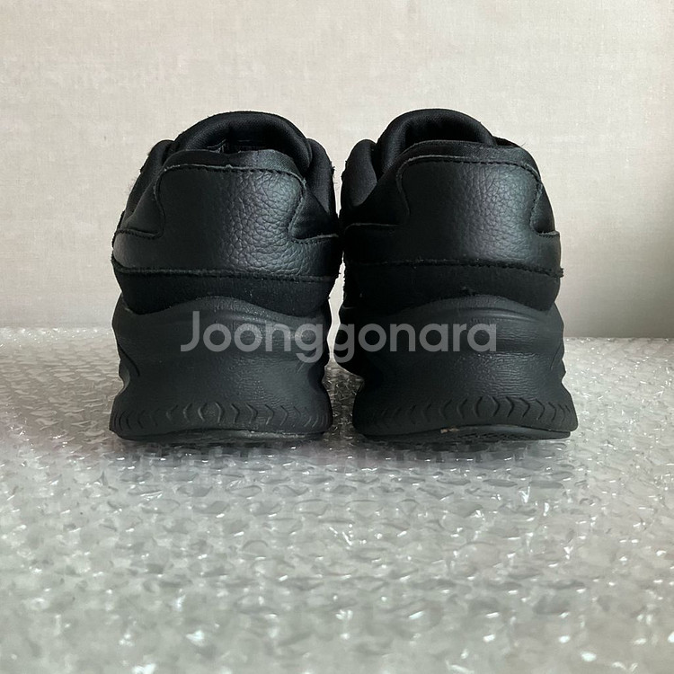 스케쳐스 여성 모던 디럭스 워킹화 230--3