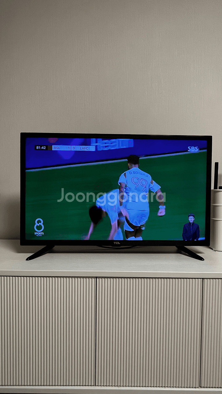 TCL32인치 티비 5만원에 판매합니다!--1