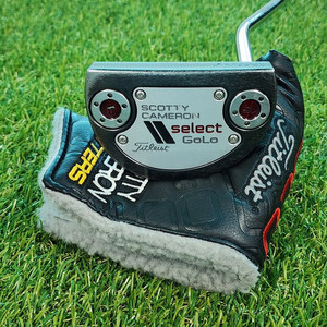 스카티카메론 셀렉트 고로 34인치 반달퍼터 정품