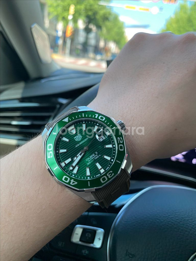 태그호이어 아쿠아레이서 그린 헐크 녹판 43mm 판매!--4