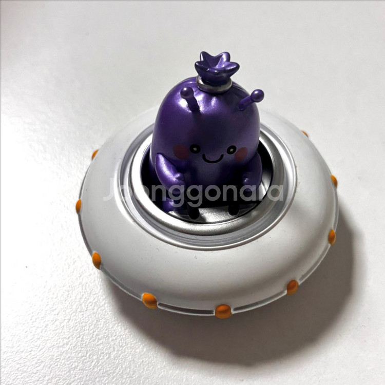 팝마트 랜덤 피규어 팝니다--4