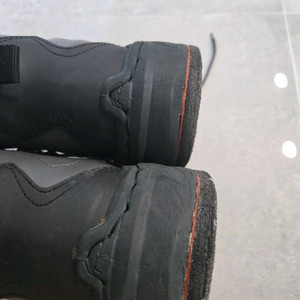 심스 프리스톤 계류화 이미지