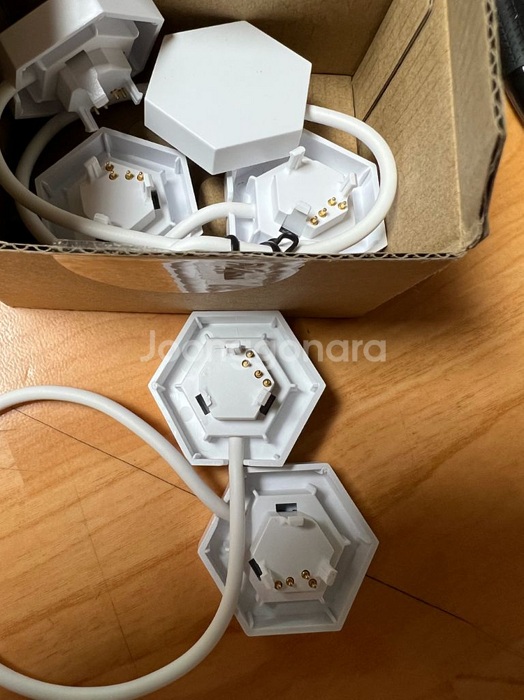 나노리프 라인 Nanoleaf 스퀘어 블랙스킨 추가전원--8