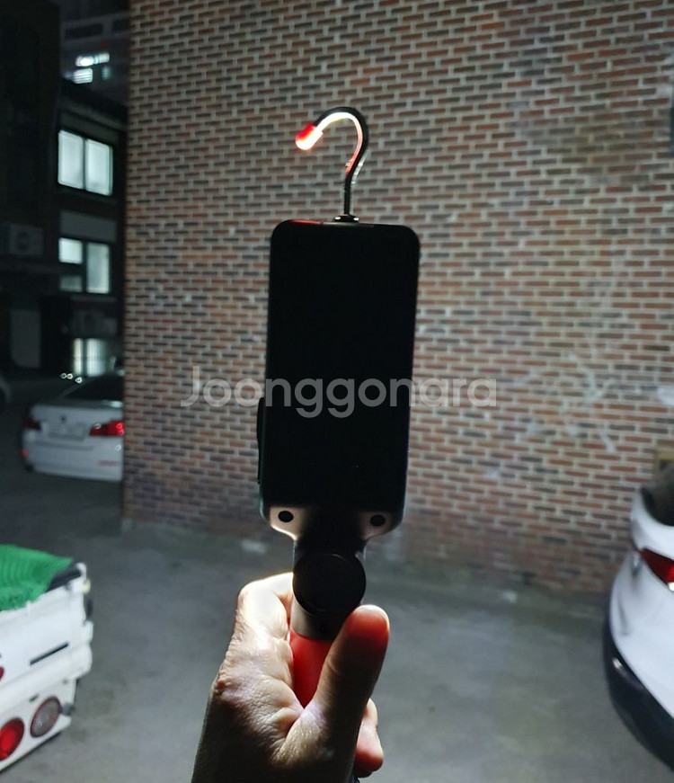 미사용 자동차,캠핑,기타 작업충전랜턴 판매(4개 보유)--8