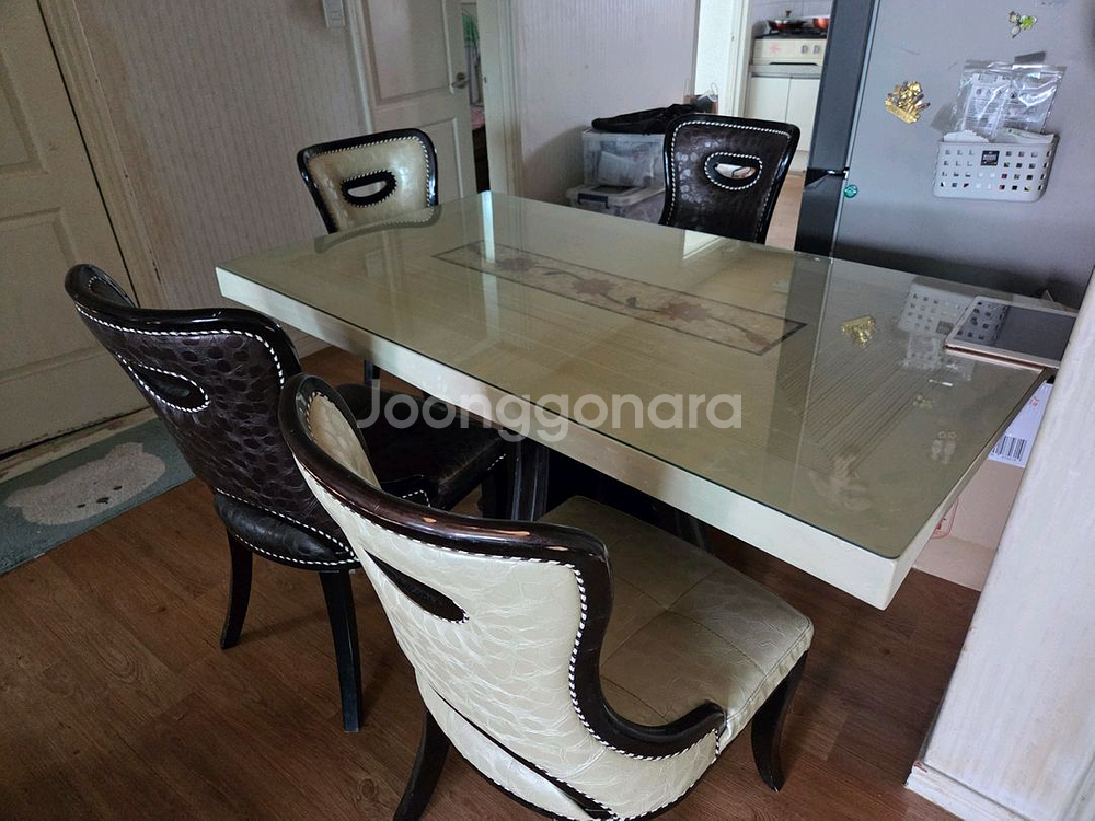 대리석식탁 의자4개 신내동--1