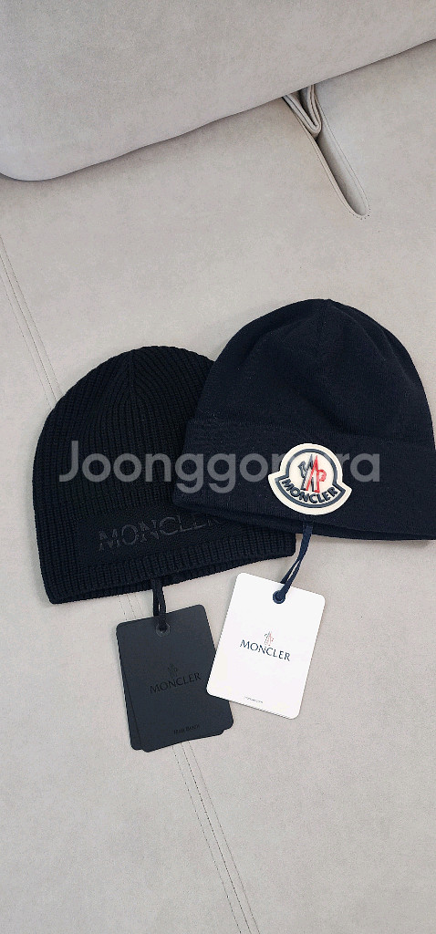 몽클레어 비니 새상품 두개--2