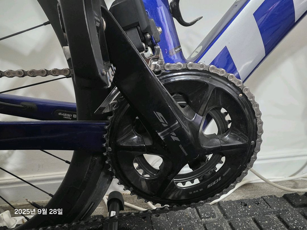 TREK 트렉 마돈 SL6 6세대 105 DI2 로드 23년식 이미지