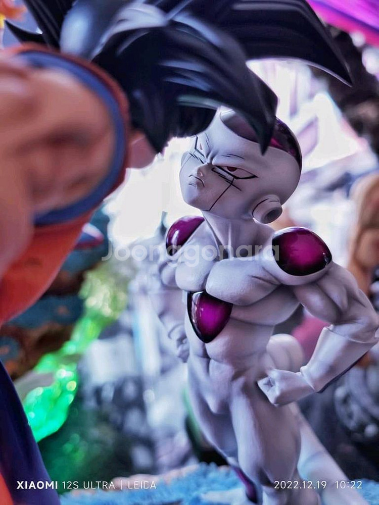 드래곤볼 레진 - FC- 오공 프리더 눈싸움--3