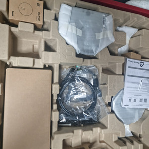 벤큐 조위 XL2586X+ 모니터 팝니다.