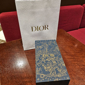 디올 추석 기프트 인센스홀더