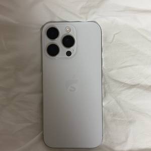 홍콩판 아이폰16프로 화이트 256G 케이스 다 드려요