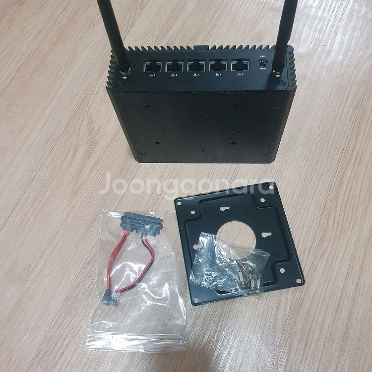 미니 라우터 J4105 2.5G Lan 5포트+LTE4--0