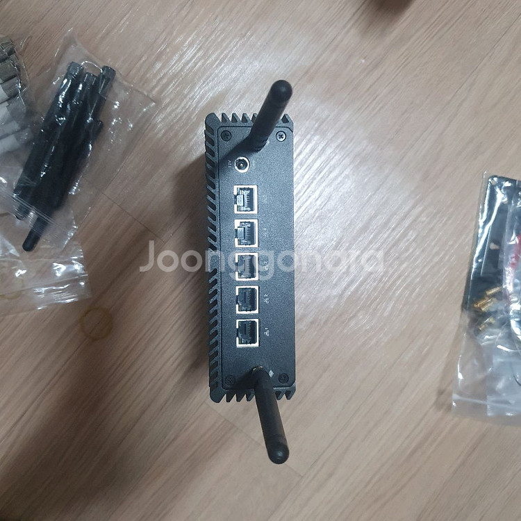 미니 라우터 J4105 2.5G Lan 5포트+LTE4--2