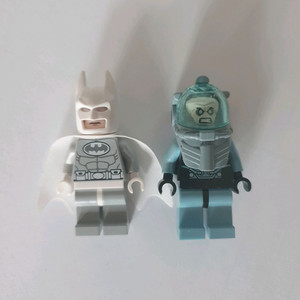레고 76000 배트맨, 미스터 프리즈 피규어 팝니다
