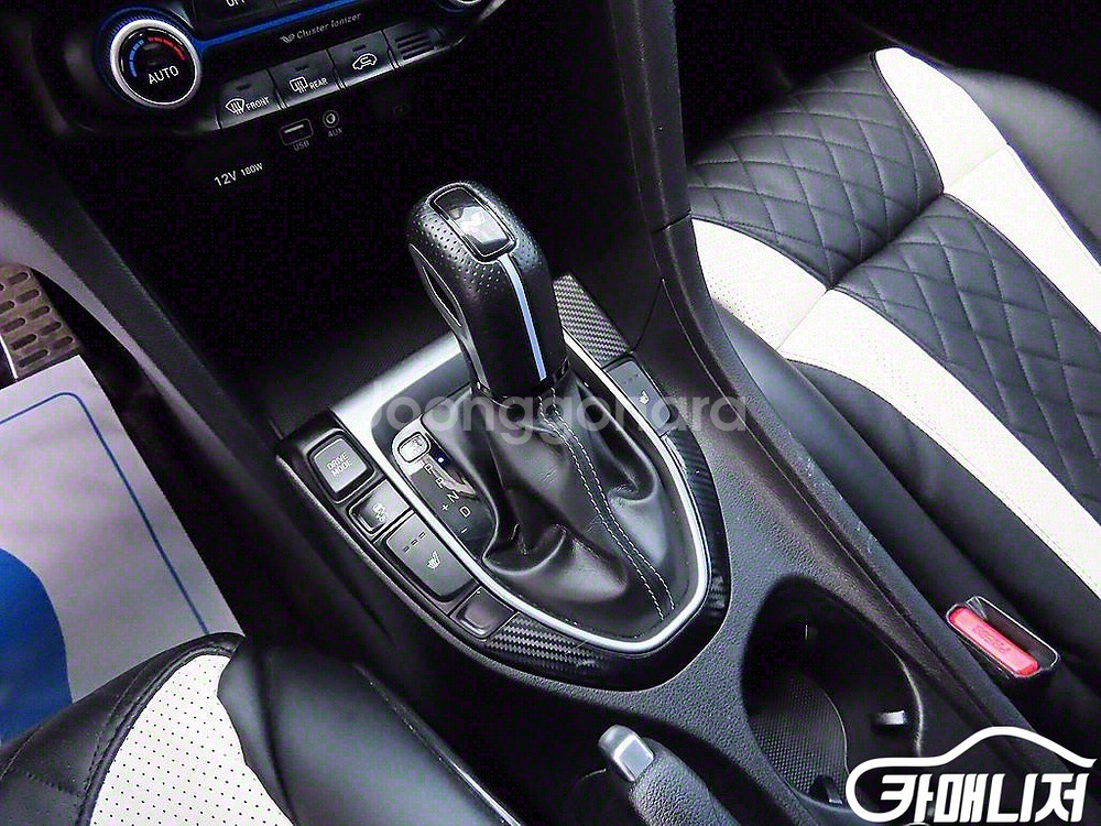 [현대]벨로스터(JS) 1.4 터보 모던 #앱특가--9