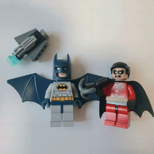 레고 배트맨, 로빈 피규어 일괄 팝니다
