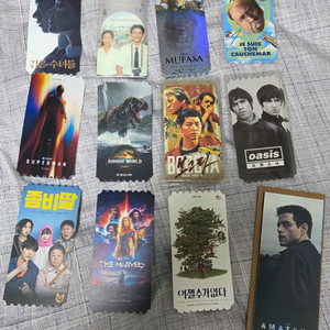 오리지널티켓, 필름마크, 엽서 등 각종 굿즈 판매