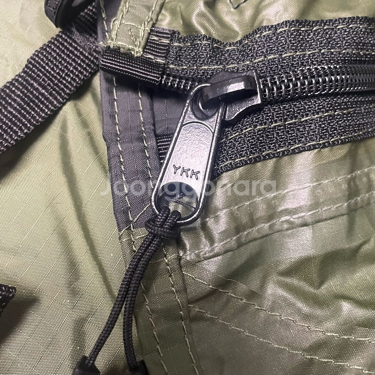 헬스포츠 김레 패밀리4+ 텐트 산수유람 S급 풀옵--5