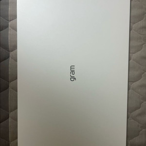 LG Gram 17인치 RTX4050