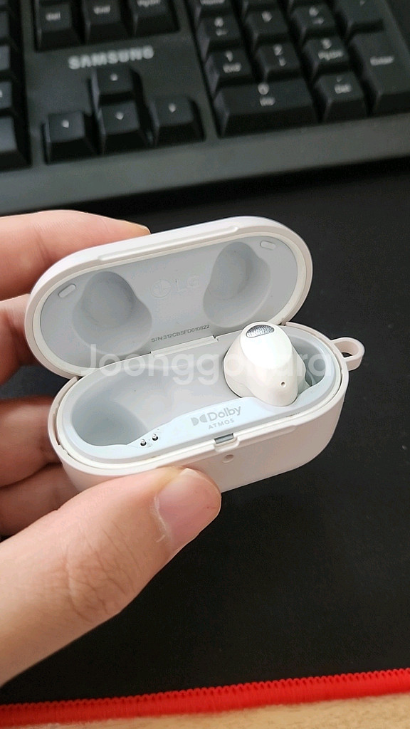 LG Tone UT90s--0