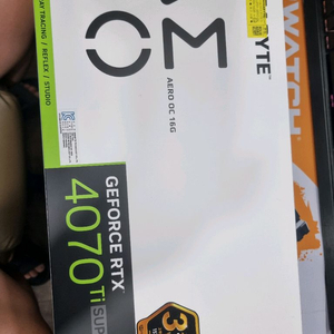 4070TI SUPER AERO 그래픽카드