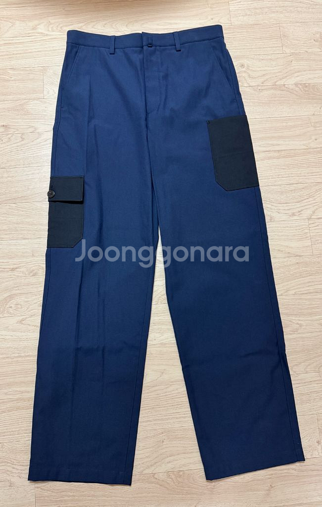 띠어리 개버딘 릴랙스드 카고 팬츠 32 정가 44--4
