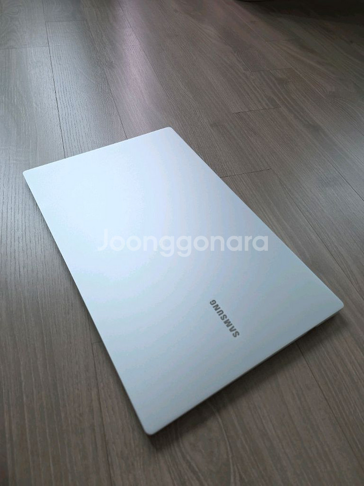 갤럭시북프로2 i7,16gb,1Tb (NT950XDB)--4