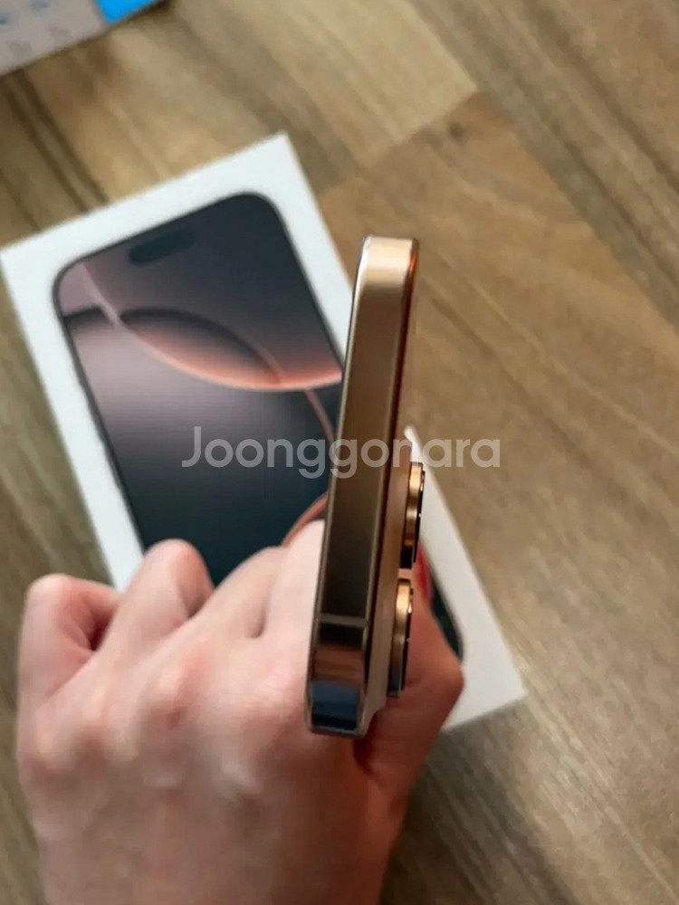 아이폰 16 프로 256GB 데저트티타늄--3