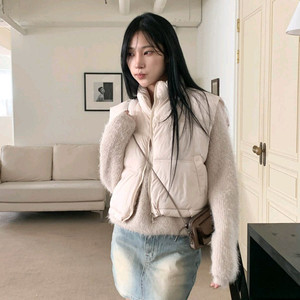 베이직 세미크롭 패딩 조끼