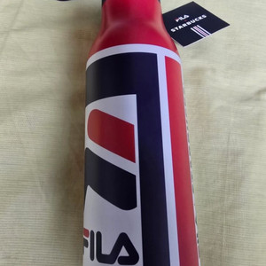 스타벅스 X 휠라 레드 워터보틀 591ml