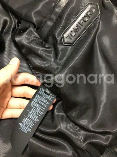 톰포드 / 이정재 스웨이드 자켓 / 55--5