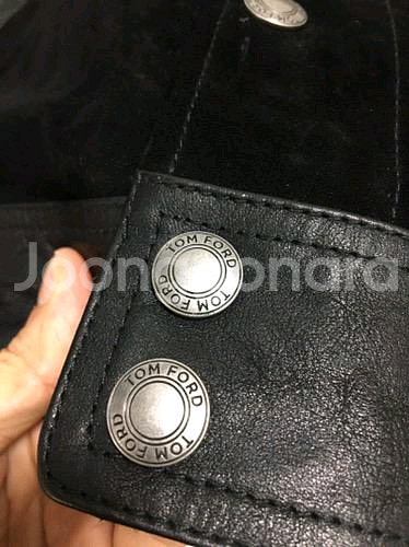 톰포드 / 이정재 스웨이드 자켓 / 55--4