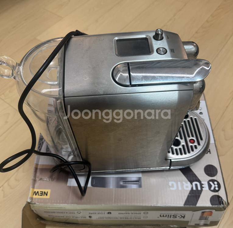 네스프레소 크리아티스타 스테인레스 스틸 머신--3